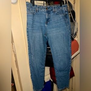 Boyfriend light blue jeans, size 10